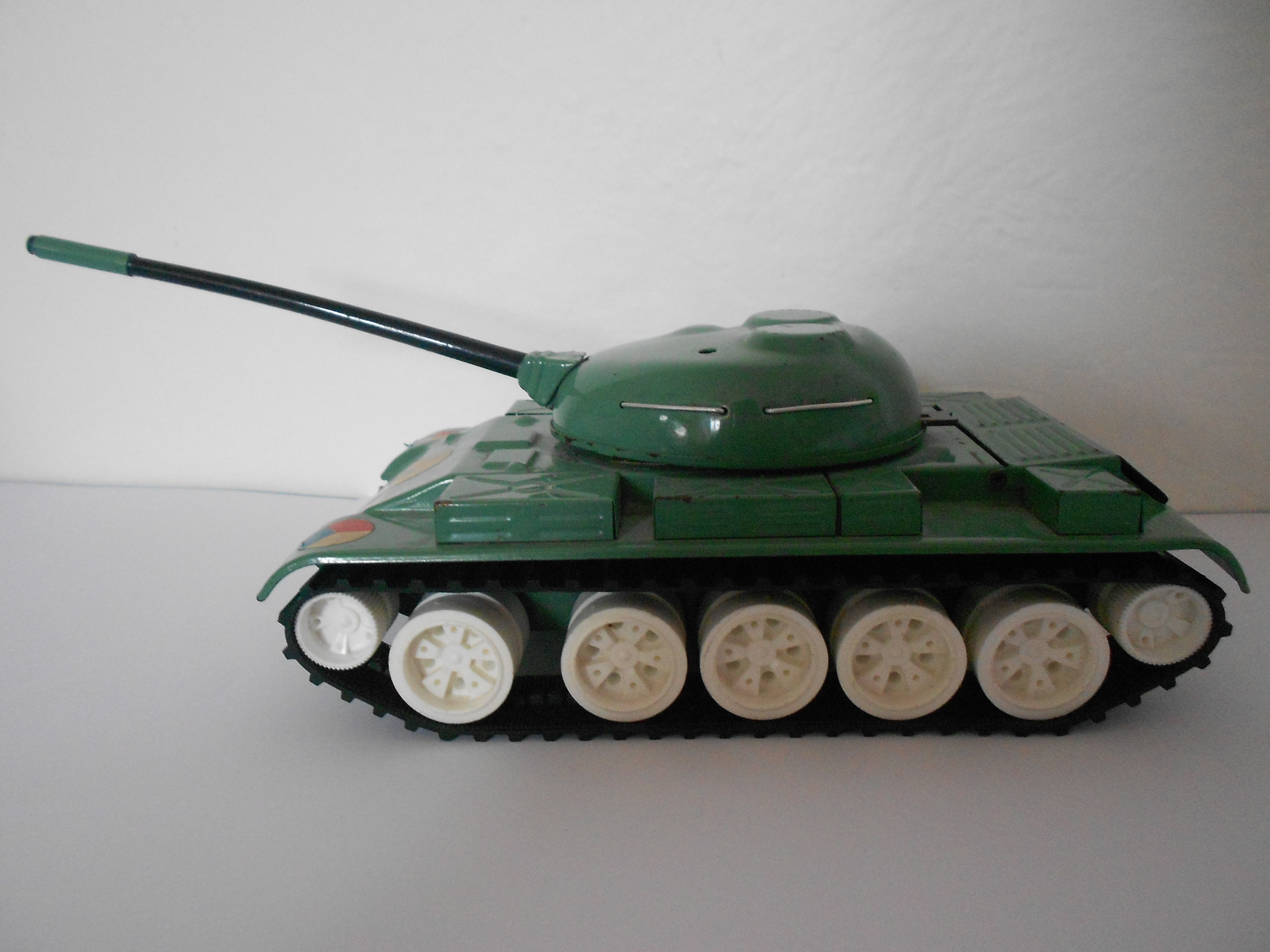 tank-ra08